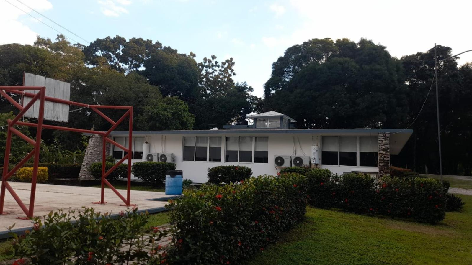 Hotel Los Leones Palenque Esterno foto